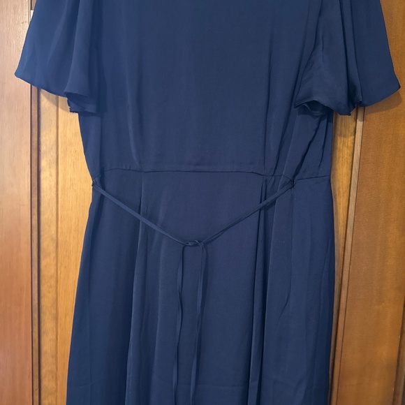 Blue satin dress - Picture 5 of 5